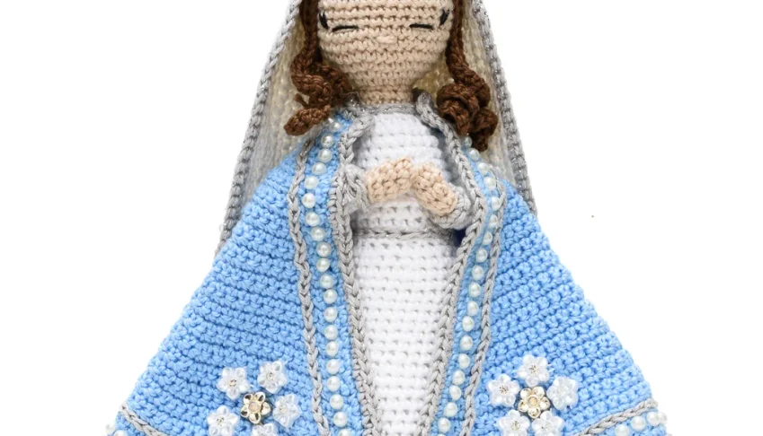Maria em Amigurumi