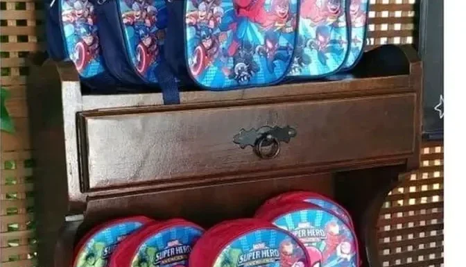 Mochila Super-Heróis Personalizada