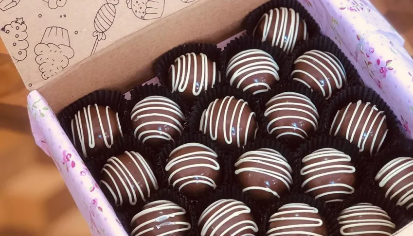 Trufa de Chocolate Personalizada — 30 Unidades