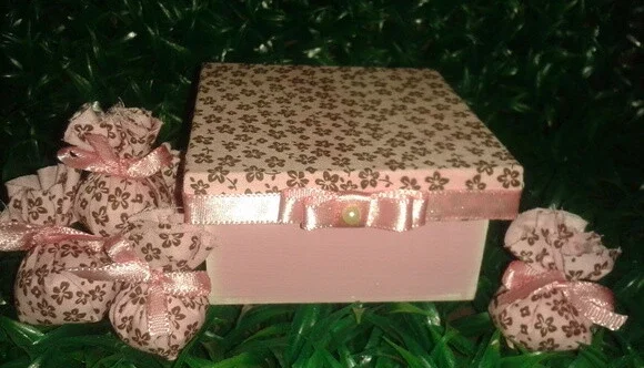 Caixa de Mdf com saches