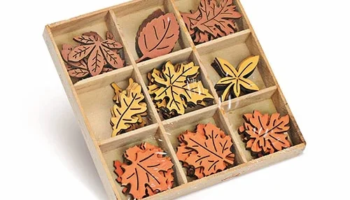 Apliques de Madeira 3 x 3 cm - Pacote com 9 Unidades