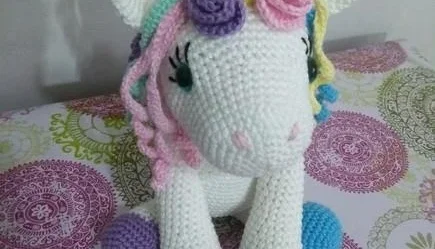 Amigurumi Unicórnio