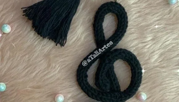 Chaveiro Clave de Sol Personalizada em Tricotin