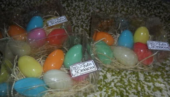 Ninho de ovos de sabonetes
