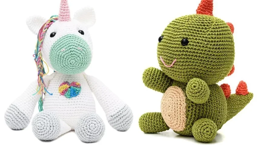 Kit unicórnio sentado e dinossauro em amigurumi
