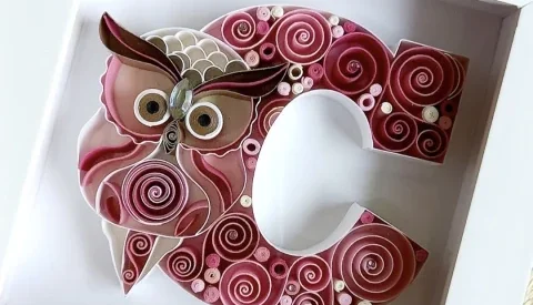 Quadro com Letra e Coruja em Quilling