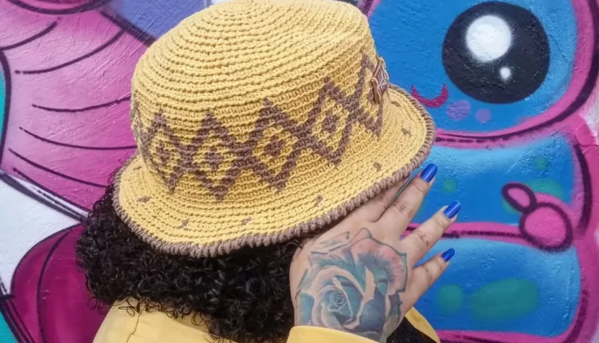 Bucket Amarelo areia