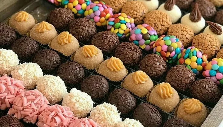Brigadeiro Gourmet para Festa — 50 Unidades
