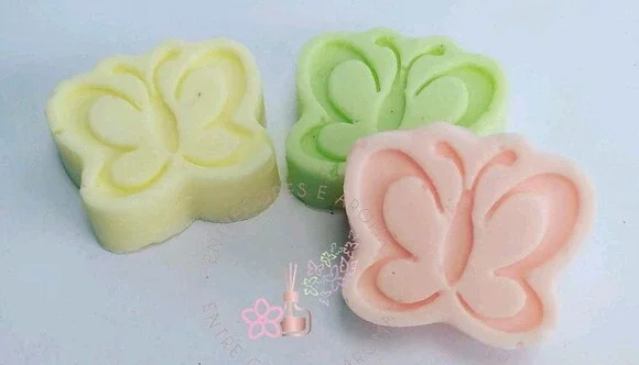 trio de borboletas