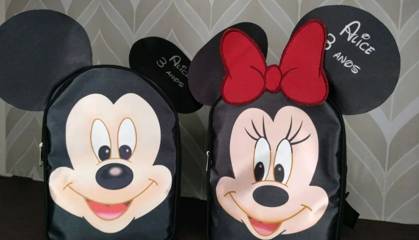 Mochila Mickey e Minnie com Orelhinha