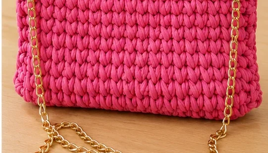 Bolsa cloud de croche Rosa
