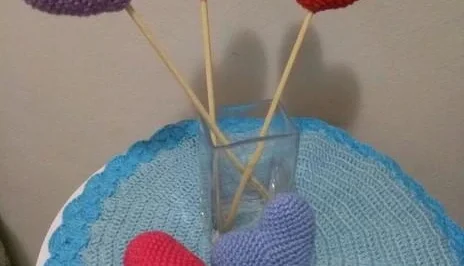 Corações e Bolinhas em Crochê 3D