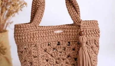 Bolsa de Crochê Artesanal Feminina