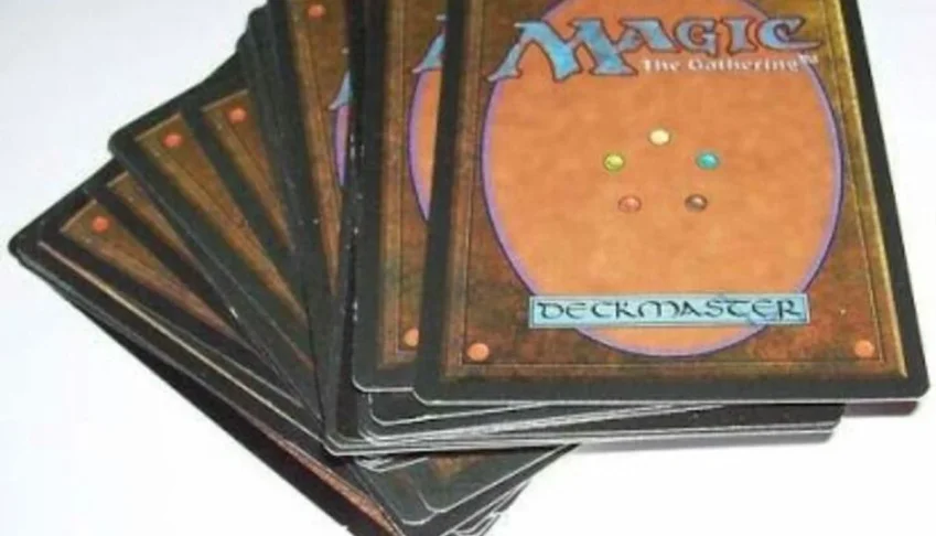 200 cartas aleatórias de magic originais