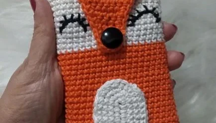 Porta Celular em Crochê - Raposa