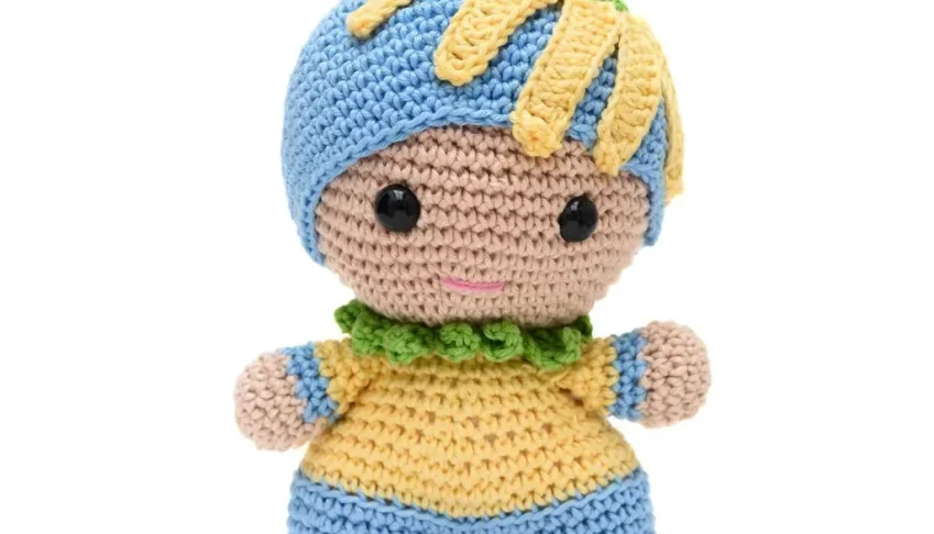 Bebê flor em amigurumi