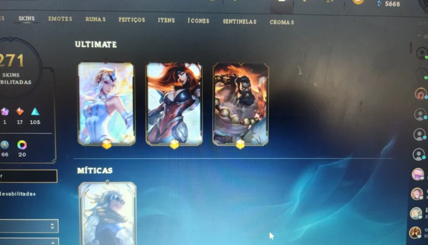 Conta lol + Valorant R$ 5.000,00 gastos no total,
