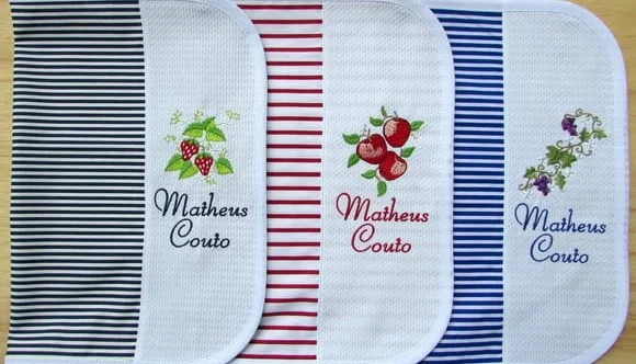 Kit com 3 Guardanapos Escolares Personalizados