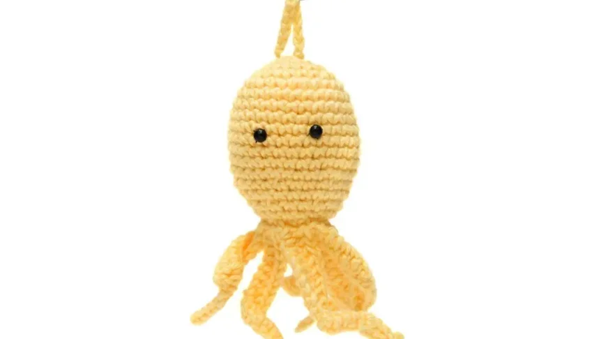 Chaveiro Polvo Amarelo em Amigurumi