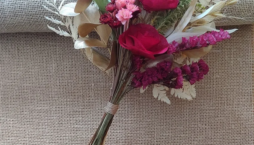 Buque Encanto Rubi (35cm)