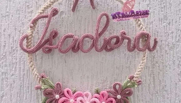 Porta Maternidade Macramê com Flores