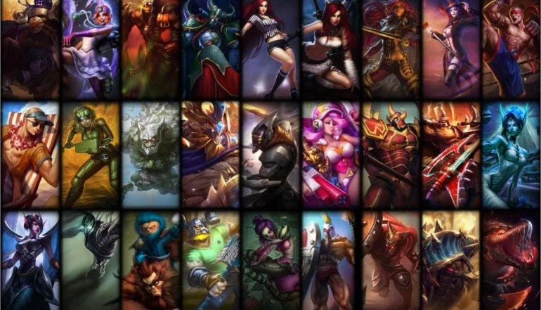 Vendo conta de lol com uma porrada de skin foda