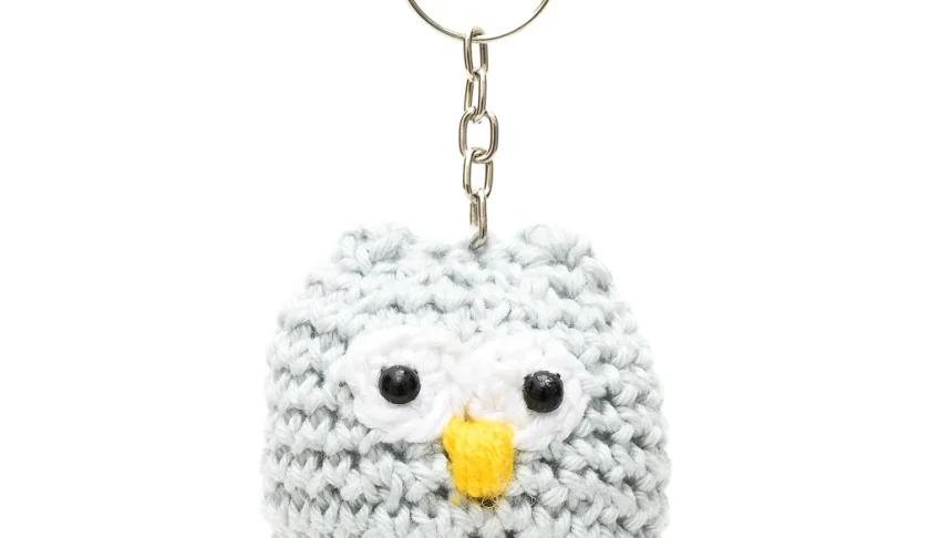 Chaveiro Coruja Cinza em Amigurumi