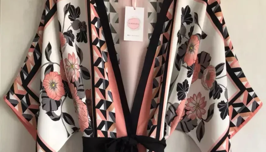 Kimono Artesanal Feminino
