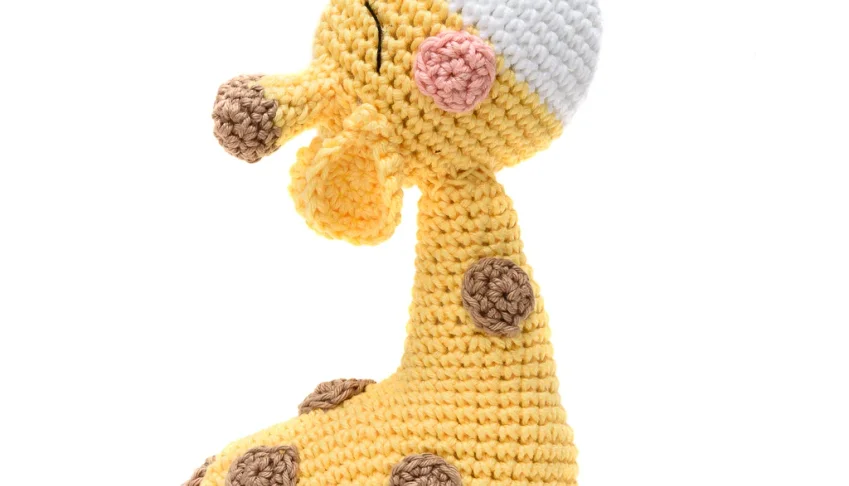 Girafa Amigurumi Média Decoração Infantil Artesanal