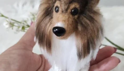 Miniatura Pastor Shetland- Amigurumi de Crochê com Feltragem
