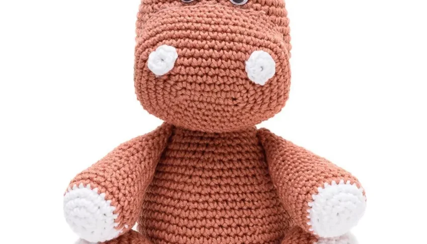 Hipopótamo Marrom em Amigurumi Artesanal