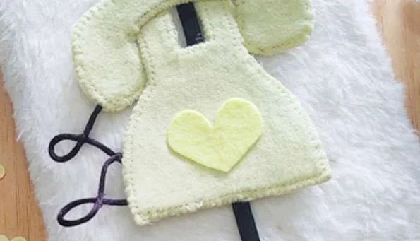 Marca-páginas telefone amarelo