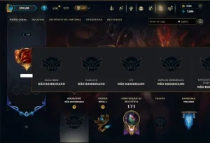 Unranked com 70 Champs e 38 Skins ( MID / ADC )