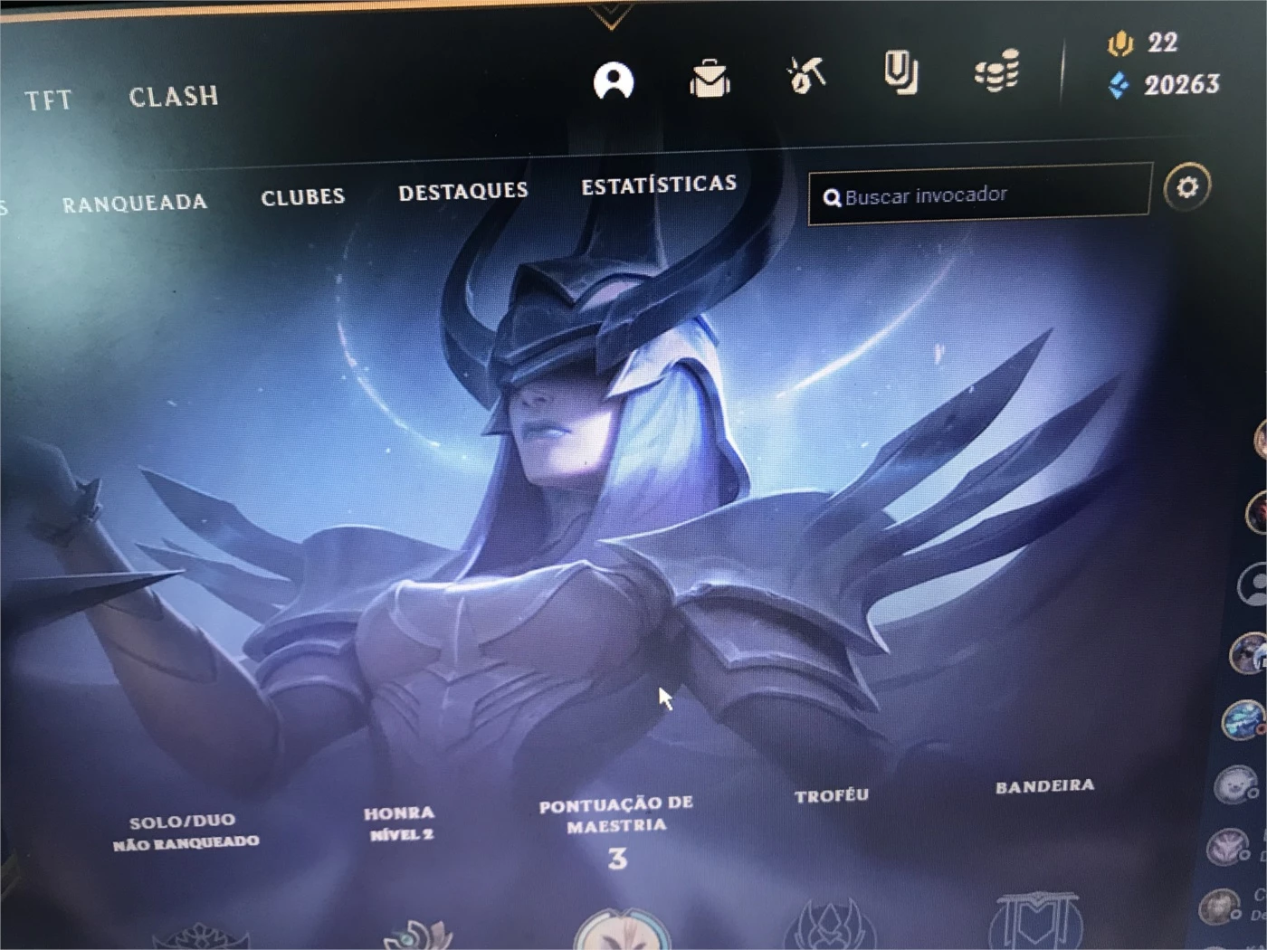 Eu vou upar sua conta smurf no LOL