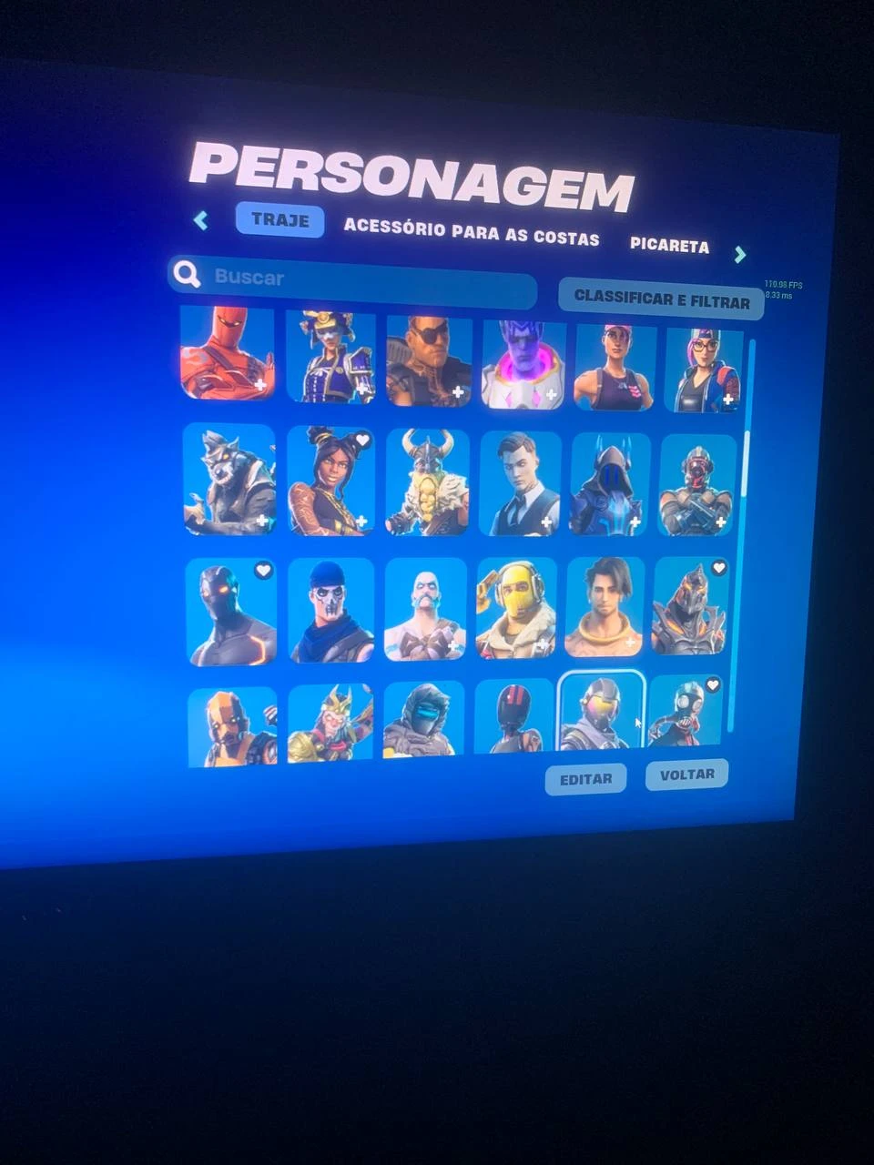 Fortnite > Vendo conta fortnite 157 skin, 120 picaretas.