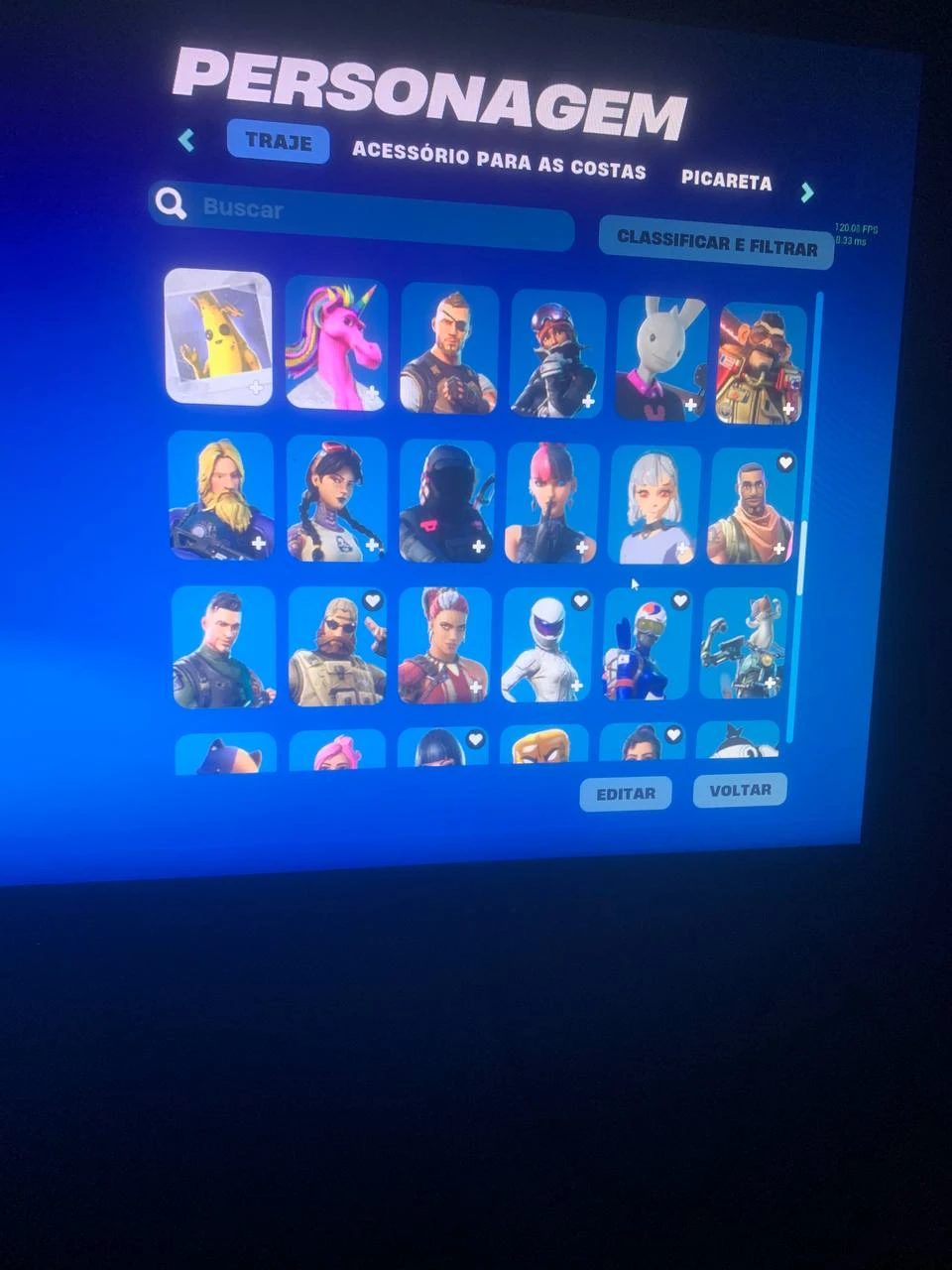 Fortnite > Vendo conta fortnite 157 skin, 120 picaretas.