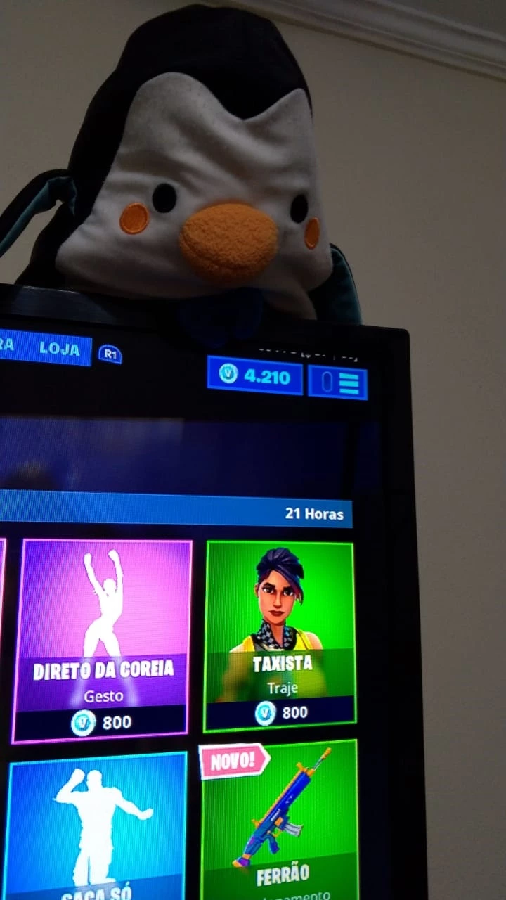 Conta Fortnite Com 4K De Vbucks (Leia O Anúncio) + Pc E Ps4 - DFG