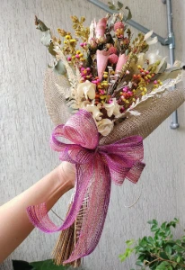 Buque para presente com flores desidratadas - Rosa Nude