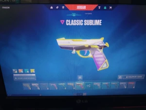 (Valor Negociável) Conta De Valorant Com + De R$1000 Em Skin