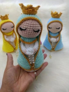 Santinha em Crochê
