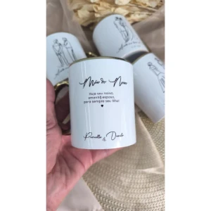 Caneca com Borda e Alça Douradas Personalizada - Artesanato e Personalizados