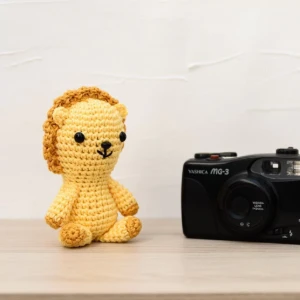 Mini Leão em Amigurumi - Artesanato e Personalizados
