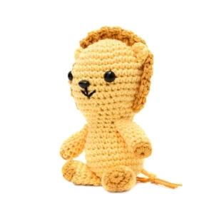Mini Leão em Amigurumi - Artesanato e Personalizados