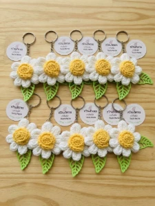 10 Unidades Chaveiro feminino em Tricotin - Artesanato e Personalizados