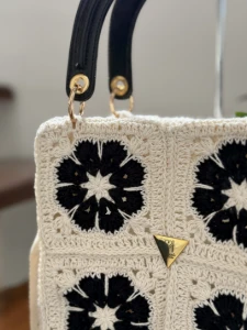 Bolsa Square - Artesanato e Personalizados
