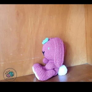 coelha melvina e coelho melvin (cada) amigurumi - Artesanato e Personalizados
