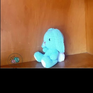 coelha melvina e coelho melvin (cada) amigurumi - Artesanato e Personalizados