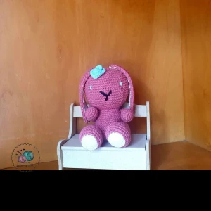coelha melvina e coelho melvin (cada) amigurumi
