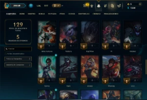Platina 4 com 50 Champs e 10 Skins - League of Legends LOL