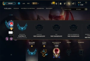 Platina 4 com 50 Champs e 10 Skins - League of Legends LOL